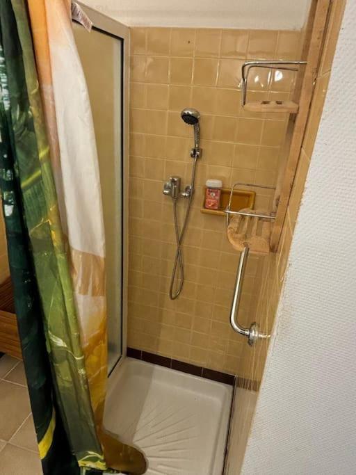 Maison De Ville Proche Mer, En Camargue Sur Le Chemin De Saint Jacques De Compostelle, Clim Reversible Вовер Екстериор снимка