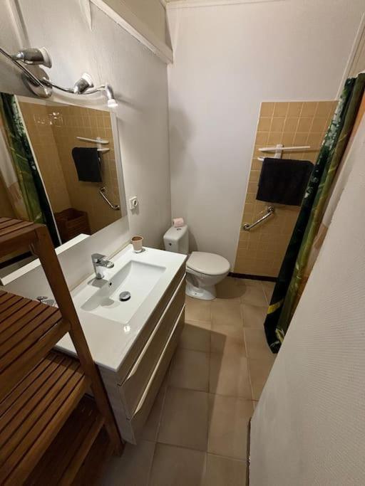 Maison De Ville Proche Mer, En Camargue Sur Le Chemin De Saint Jacques De Compostelle, Clim Reversible Вовер Екстериор снимка